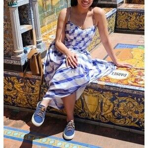 Banana Republic Maxi Plaid Dress Size 0 White and Blue Cottage A Line Pleated